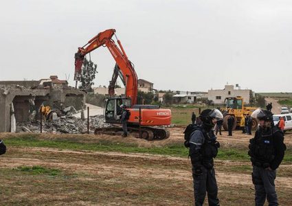 الاحتلال يردم بئرا جوفيا شرق طوباس