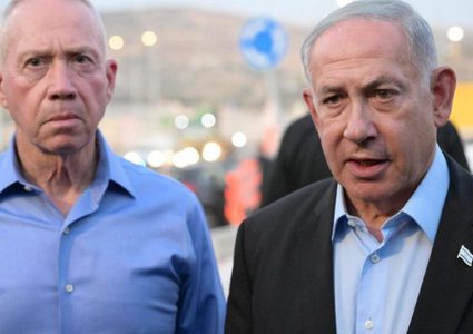 غالانت يدعو إلى تشكيل لجنة تحقيق رسمية للتحقيق معه ومع نتنياهو