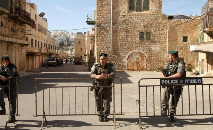 "الخارجية" تدين اعتداء الاحتلال على الحرم الإبراهيمي الشريف