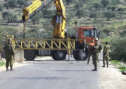 الاحتلال يغلق المدخل الشرقي لحوسان غرب بيت لحم