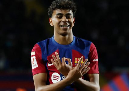 يامال: لبيت طلب مبابي.. وكارفاخال لا يطلب مني ما يفعله مع رودري