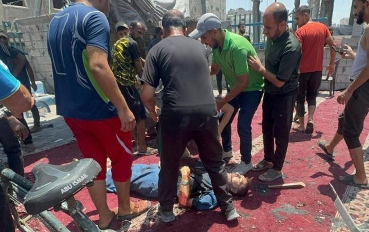 20 شهيدا في مجزرة جديدة بمخيم الشاطئ غرب غزة