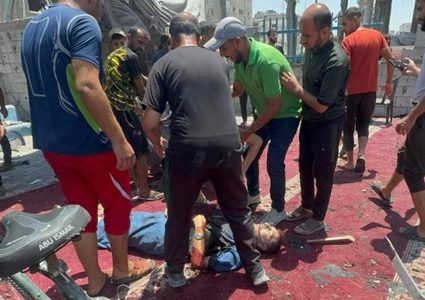 20 شهيدا في مجزرة جديدة بمخيم الشاطئ غرب غزة