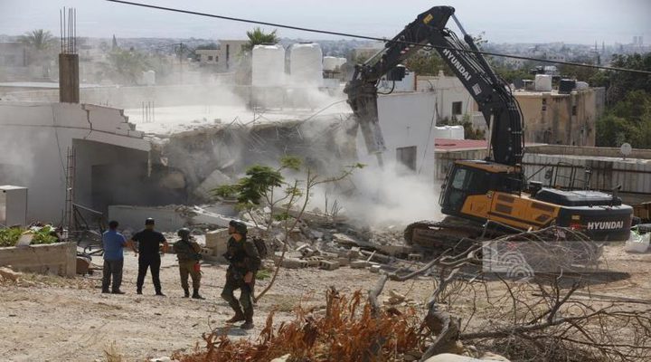 الاحتلال يهدم منزلين في قرية الديوك التحتا غرب أريحا