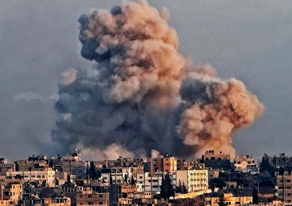 شهداء وإصابات في قصف للاحتلال على مناطق متفرقة من قطاع غزة