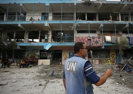 مجازر متتالية: 13شهيداً بقصف الاحتلال مدرسة تؤوي نازحين في النصيرات