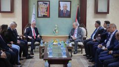 دولة رئيس الوزراء د.محمد مصطفى ووزراء الحكومة الفلسطينية يزورون جامعة النجاح