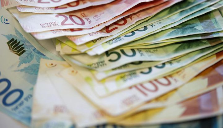 أسعار صرف العملات لليوم الإثنين