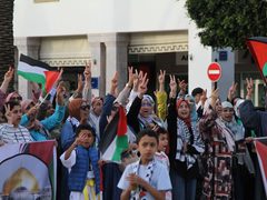 مظاهرة في العاصمة المغربية الرباط نصرة لغزة وفلسطين ورفضا للتطبيع.