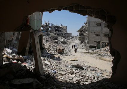 صور تظهر حجم الدمار في مدينة خانيونس جنوب قطاع غزة