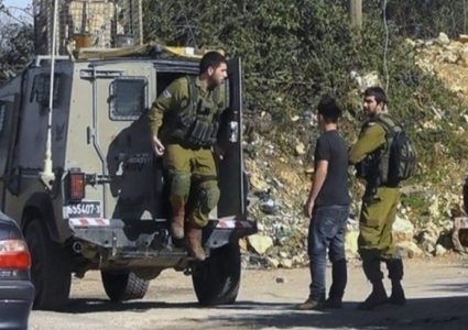 الاحتلال يعتقل شابا من المنية جنوب شرق بيت لحم