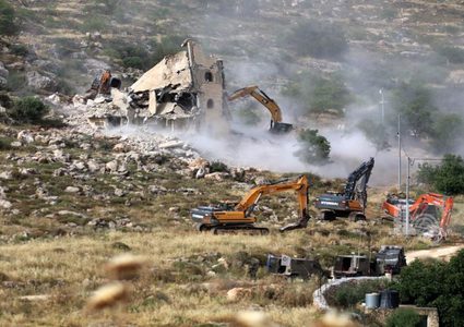 الاحتلال يهدم غرفتين زراعيتين في مراح معلا جنوب بيت لحم