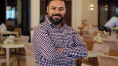 عن الإنسان وبعيدا عن السياسة