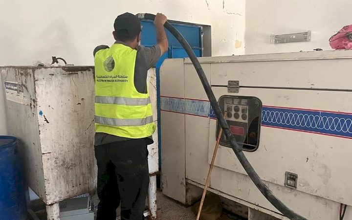 سلطة المياه تشكل لجنة للرقابة على صهاريج المياه لضبط الأسعار والجودة