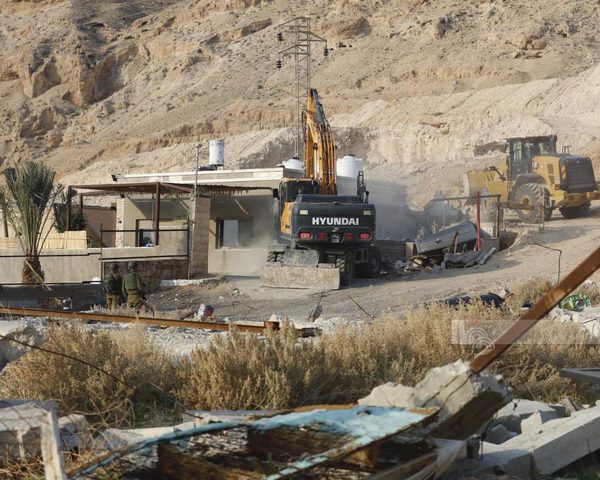 الاحتلال يهدم 4 "فلل" سياحية في مدينة أريحا