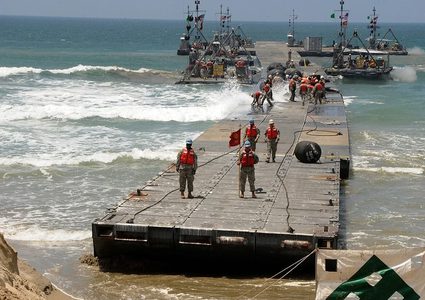 بعد التشكيك بجدوى إقامته ..الإعلان عن إنهاء مهمة الرصيف العائم قبالة ساحل غزة