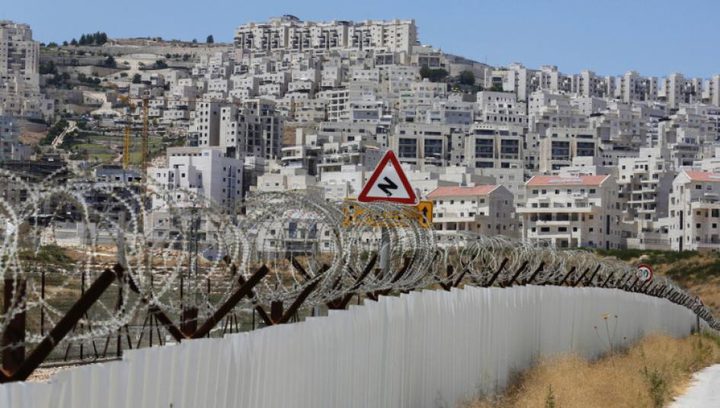 في ظل التواطئ الدولي.. كيف يواجه الفلسطينيون التغول الاستيطاني؟