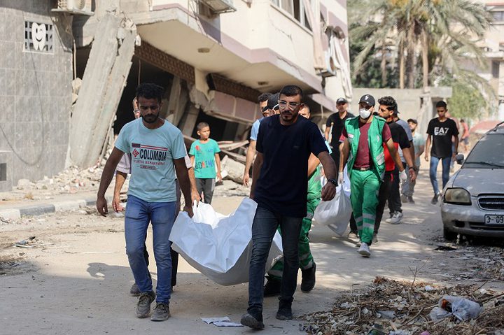 6 شهداء في قصف للاحتلال على مخيم النصيرات وسط القطاع