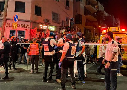 مقتل إسرائيلي وإصابة 8 آخرين جراء انفجار مسيرة وسط تل أبيب