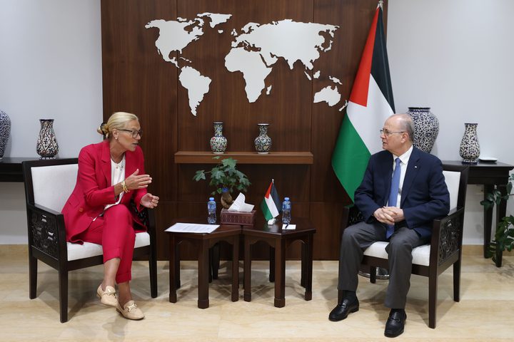 مصطفى يبحث مع مسؤولة أممية زيادة إدخال المساعدات لكافة أنحاء قطاع غزة