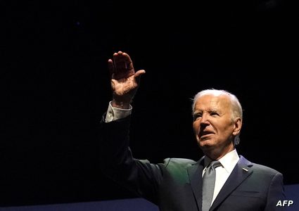 الرئيس الأمريكي جو بايدن يتنحى عن سباق الرئاسة