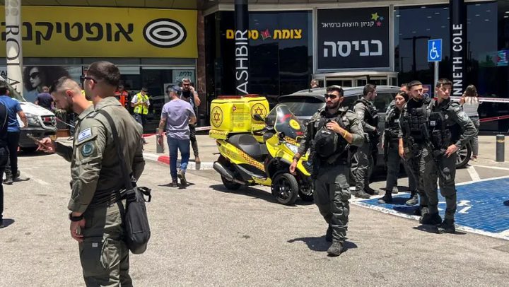 إصابتان بعملية طعن في غلاف غزة