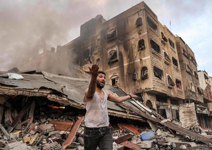 الاحتلال يهدم منزلا ومنشآت في بلدة عناتا شرق القدس