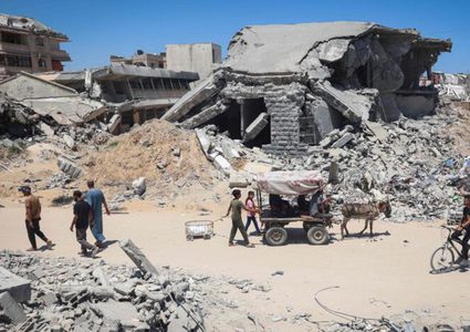 الاحتلال يجبر المواطنين إخلاء أجزاء واسعة من الأحياء الشرقية لخان يونس