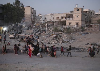 الاحتلال يأمر بإخلاء جزء من خان يونس بعد تجدد إطلاق الصواريخ