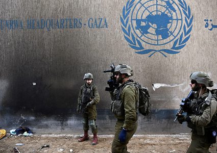 شؤون اللاجئين: إسرائيل تجاوزت كل الخطوط الحمراء في تصنيف الأونروا كمنظمة إرهاب