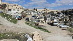 الاحتلال يهدم كراجا في بلدة سلوان