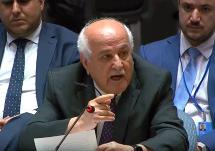 منصور: إسرائيل تسعى للإضرار بملايين الفلسطينيين من خلال هجماتها على الأونروا