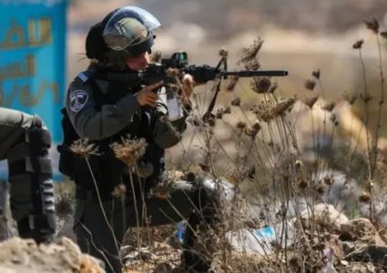 إصابة طفلين برصاص الاحتلال في المزرعة الغربية غرب رام لله