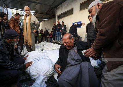 شهداء وجرحى في قصف الاحتلال وسط وجنوب قطاع غزة