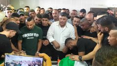 نابلس بجماهير غفيرة تشيع جثامين شهداء مخيم بلاطة