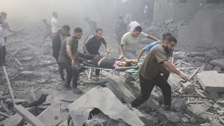 انتشال جثامين 5 شهداء من محيط مدرسة الفردوس غرب مدينة رفح
