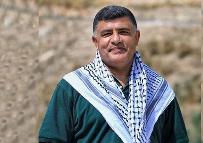 عطوفة محافظ محافظة نابلس غسان دغلس يبارك لطلبة الثانوية العامة