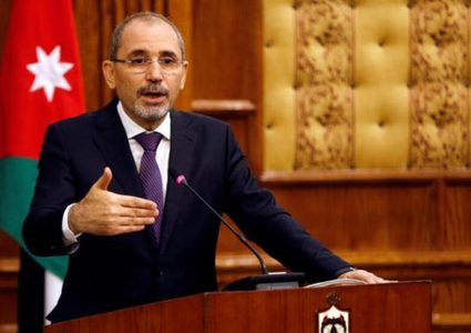 وزير الخارجية الأردني يبحث مع نظيره الإسباني إطلاق حراك دولي لوقف العدوان