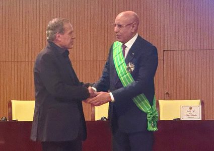 ممثلا عن الرئيس: أبو ردينة يشارك في حفل تنصيب الرئيس المورتاني