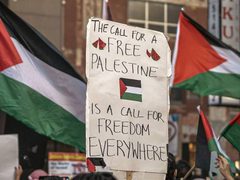 تواصل التظاهرات في مدينة مونتريال الكندية دعماً لفلسطين وغزة