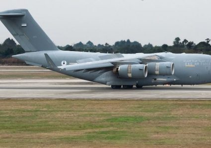 تل أبيب تستعد لإعادة الإسرائيليين العالقين من الخارج بطائرات شحن عسكرية