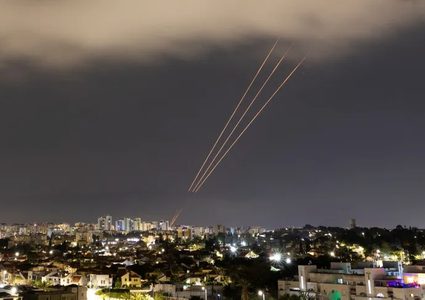"أميركا تخطط لزيادة الدعم العسكري لإسرائيل وسط توقعات بهجوم إيراني وشيك"