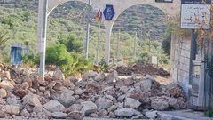 سلفيت: الاحتلال يغلق مدخل ديراستيا