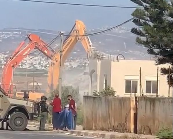 الاحتلال يهدم منزلين في قرية الجلمة شمال شرق جنين