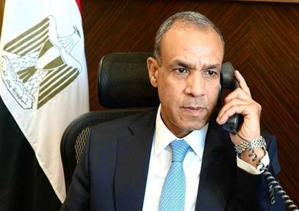 وزير الخارجية المصري يبحث مع نظيريه الأميركي والقطري احتواء التصعيد في المنطقة