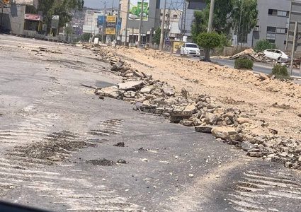 آثار الدمار الذي خلفته قوات الاحتلال بالمنطقة الصناعية في جنين