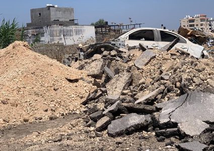 آثار الدمار الذي خلفته قوات الاحتلال بالمنطقة الصناعية في جنين