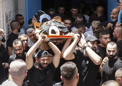 جماهير غفيرة تشيع جثمان الشهيد محمد أبو حجاب في جنين