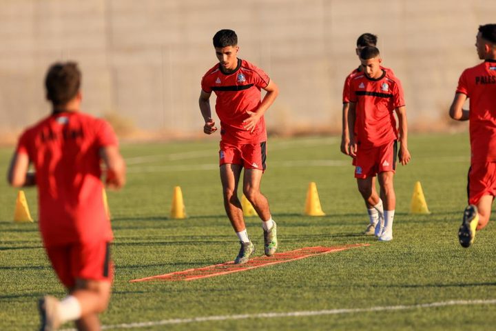 القرعة تضع فلسطين في المجموعة الثالثة من بطولة غرب آسيا للناشئين