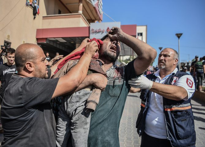 في اليوم 306 من العداون: شهداء وجرحى في قصف متواصل على عدة مناطق في قطاع غزة